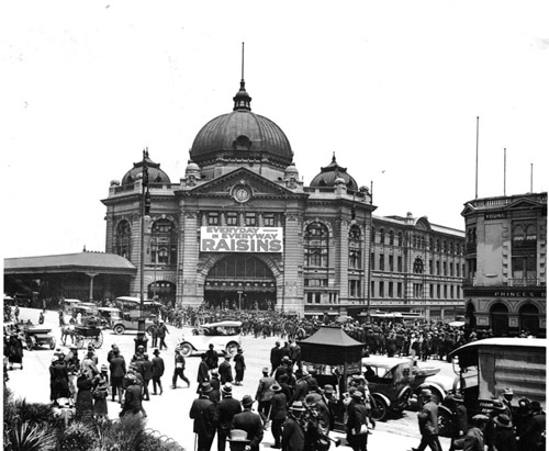 Clapp Raisins Banner 1920s
